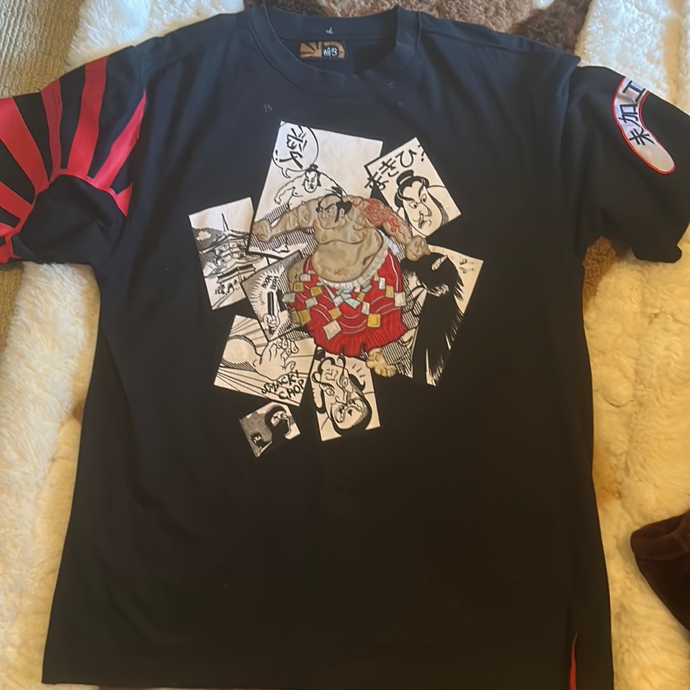 Men’s sumo wrestler shirt